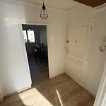 Grand Lumineux Apartment *