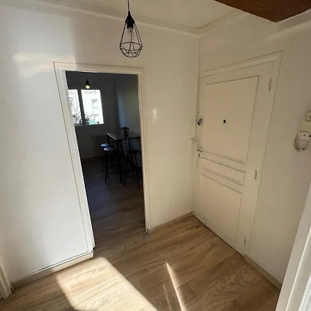 Grand Lumineux Apartamento *